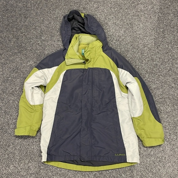 L.L. Bean Other - L. L. Bean kids winter coat size medium 10-12 thinsulate winter skiing hooded